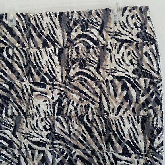 ALFANI Zebra Print Skirt Size PL Petite Large - Picture 3 of 5